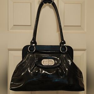 Y2K Franco Sarto Black Patent Leather Bag w Front Flap Pocket & Twist Lock